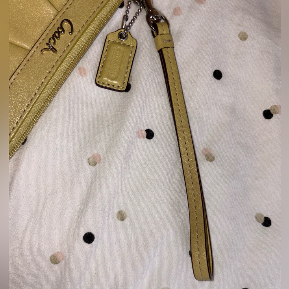 Coach Pale Yellow Leather Wristlet - Picture 3 of 10